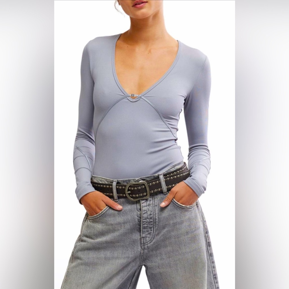 Free People Victoria Plunge Seamed Ribbed Long Sleeve Bodysuit Top Grey M NWOT